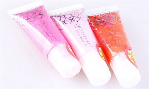 彩妆与珠宝的视觉盛宴 巧用Color Box产品图与店铺装修，打造品牌美学新高度